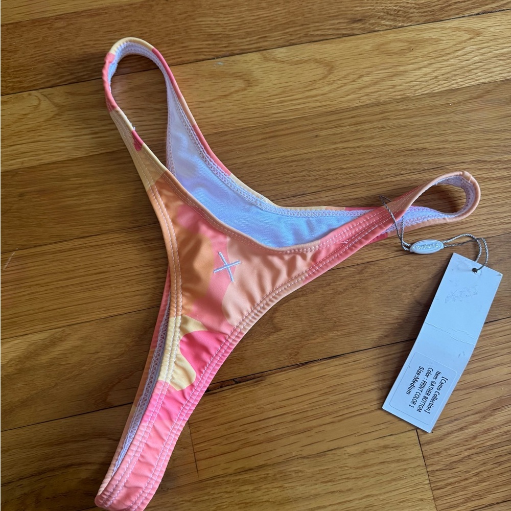 NWT Boutine LA Gather bottoms- M